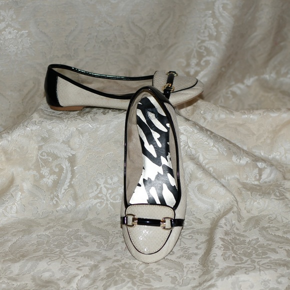Anne Klein Flats Size 7 - Picture 7 of 9